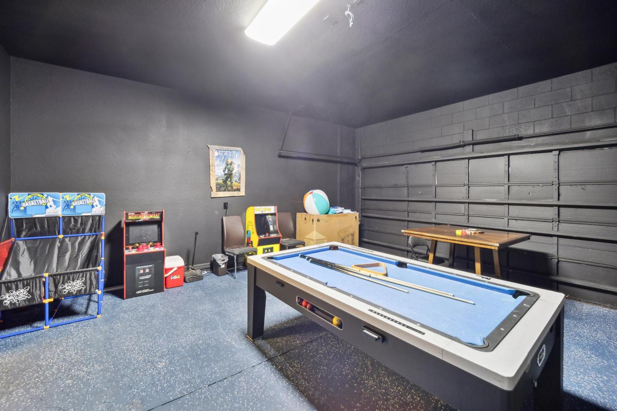 Elegant 5br With Private Pool