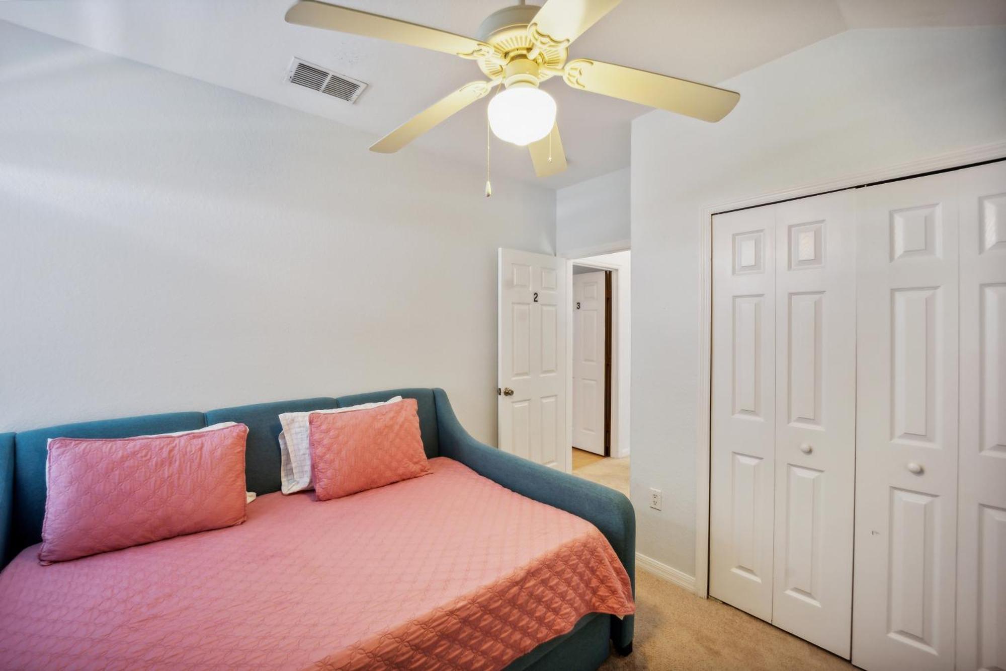 Elegant 5br With Private Pool